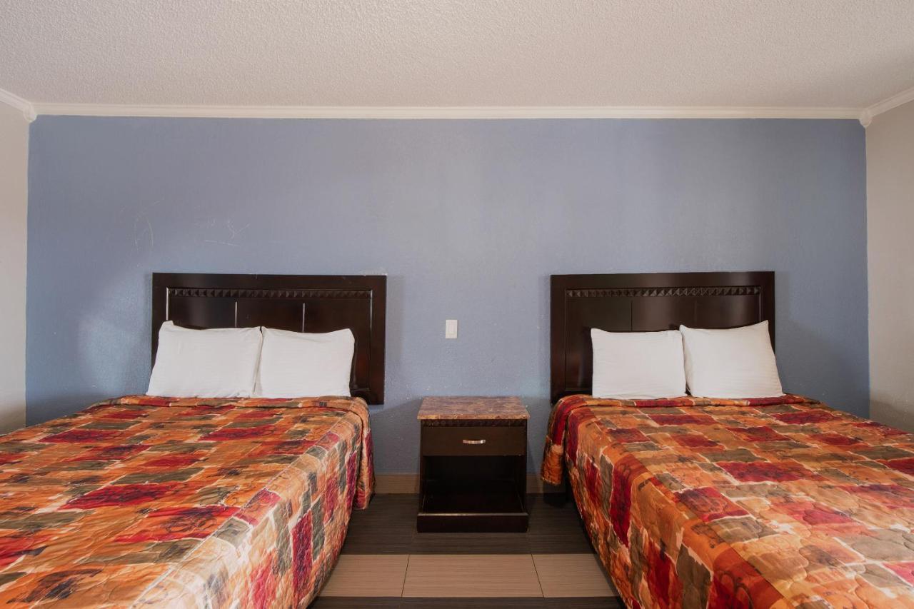 Oyo Hotel Houston I-69 & I-610 エクステリア 写真